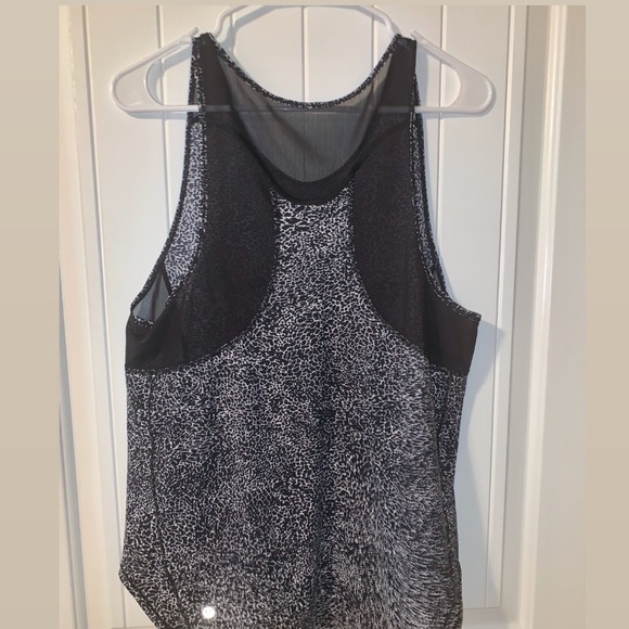 Lululemon Sculpt Tanks - Read Description!!!! - Picture 5 of 6